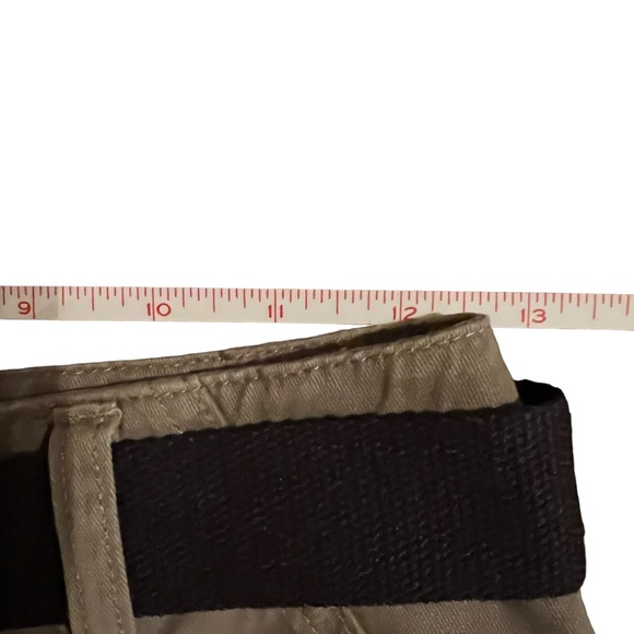 Love Revival Belted Khaki Cargo Shorts Size Small - Picture 5 of 6